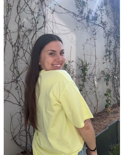 Tee-shirt jaune à imprimés