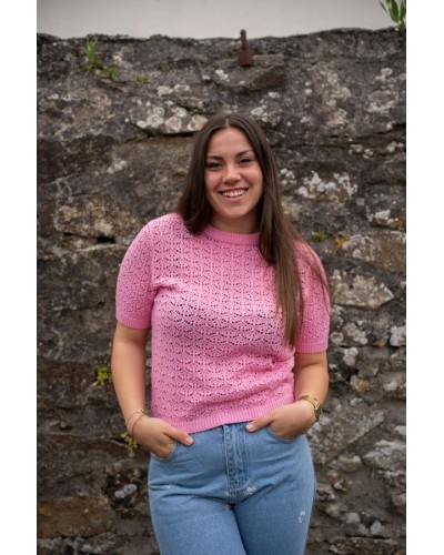 Haut rose en crochet