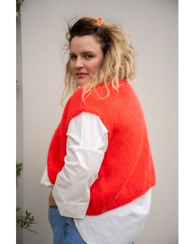 Gilet sans manche rouge acidulé