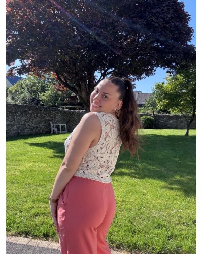 Haut sans manches en crochet