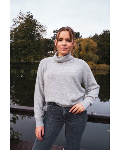 Pull Gris à Col Montant