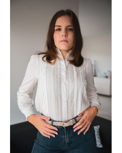 Blouse Blanche Brodée